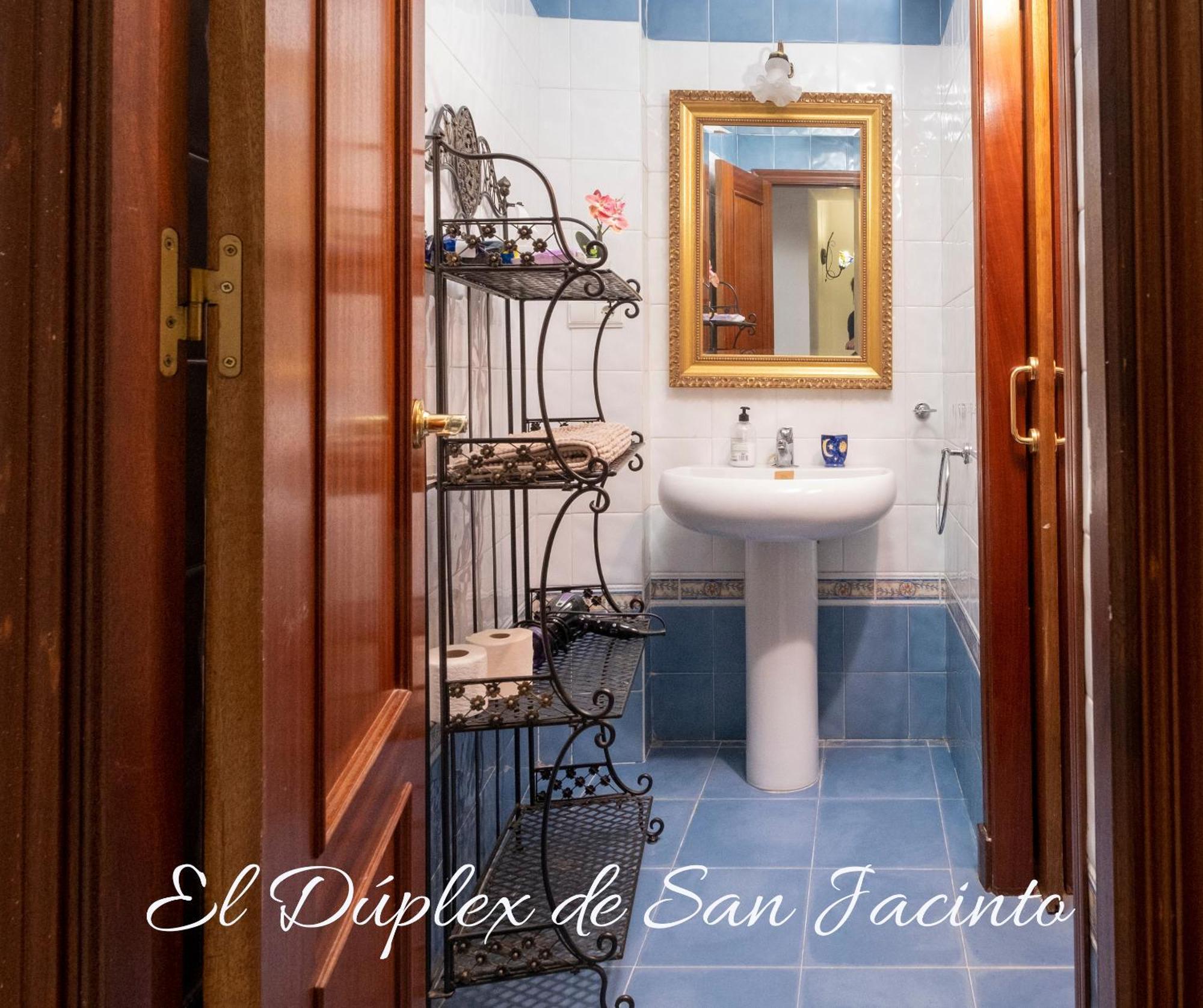 El Duplex De San Jacinto Apartment Seville Exterior photo